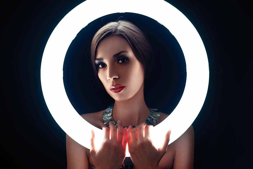 Agfaphoto ring light realiview arl11 avec trépied - lumiere led pour  téléphone, photos, selfies, vidéos, , maquillage, tiktok-  reconditionne - Conforama